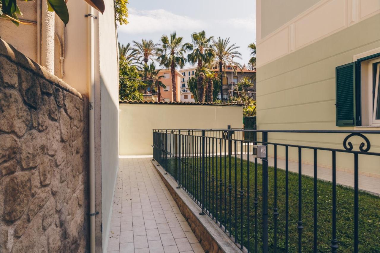 Apartament 189 - Casa Bordighera Centro, 350Metri Dal Mare Zewnętrze zdjęcie
